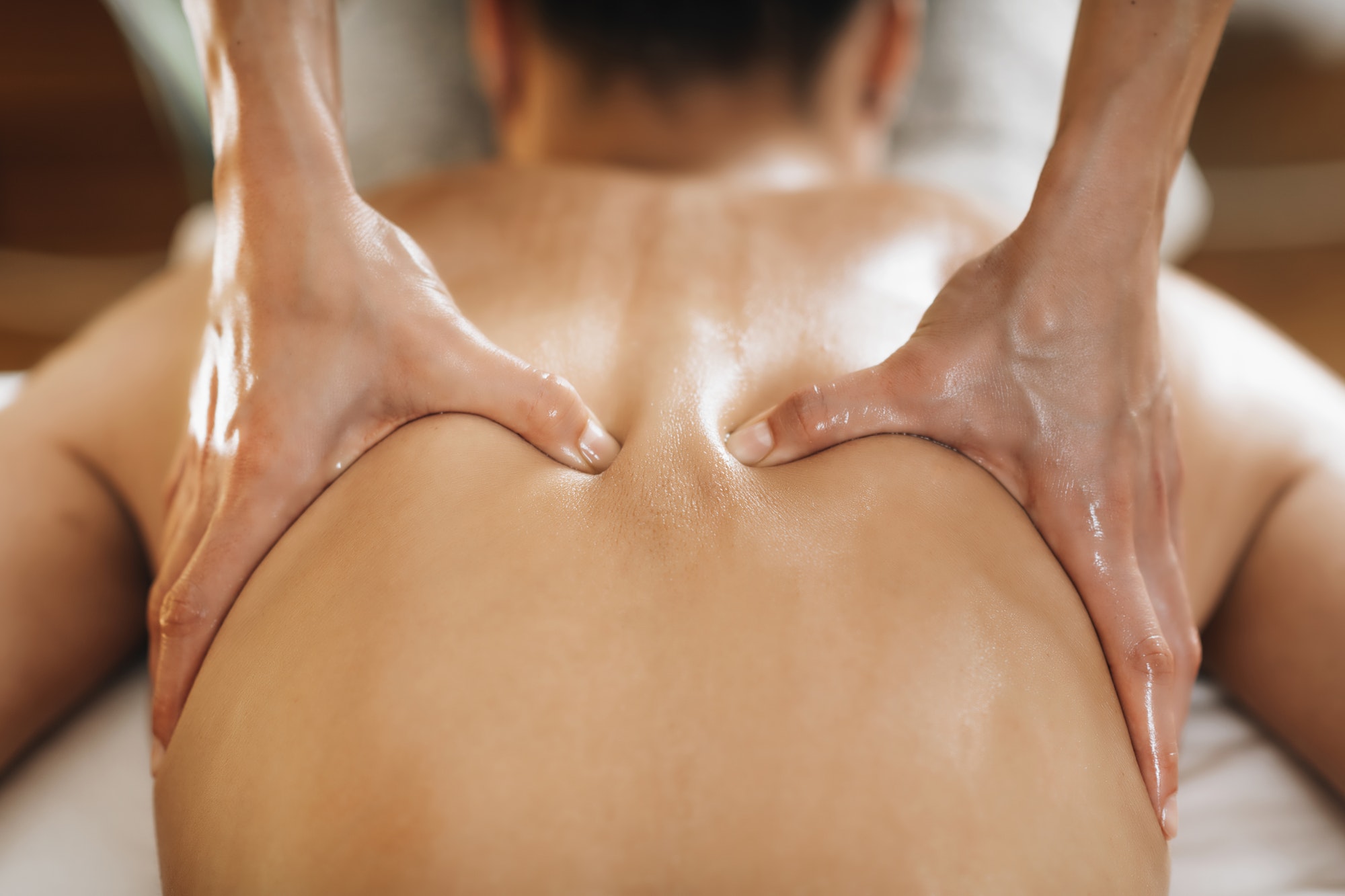 Ayurveda Back Massage