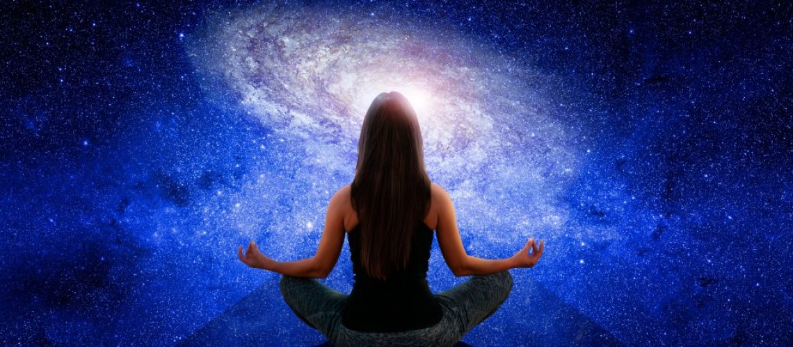 woman-meditation-in-universe_t20_kRW2NE